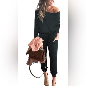 PrettyGarden Casual Long Sleeve Crewneck Off Shoulder Jumpsuit